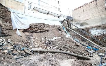 ریزش مرگبار ساختمان در قیامدشت جان دو نفر را گرفت؛ عملیات نجات ادامه دارد