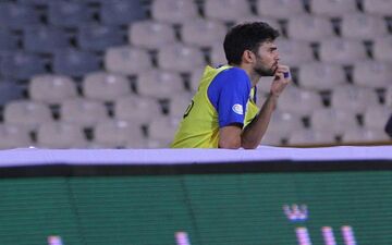 مدافع استقلال مورد حمله پرسپولیسی ها قرار گرفت!+عکس