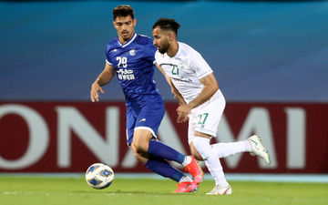 پرسپولیس با آرامش به کارش ادامه می‌دهد اما استقلال همچنان دنبال منابع مادی می‌گردد