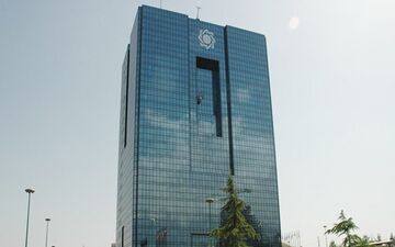 مدیرکل صادرات بانک مرکزی خبر داد بخشنامه جدید ارزی بانک مرکزی برای صادرات/ فقط ۲۵ درصد ارز صادراتی به کشور بازگشته است