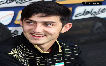 تیپ جالب سردار آزمون در سواحل مالدیو (عکس)