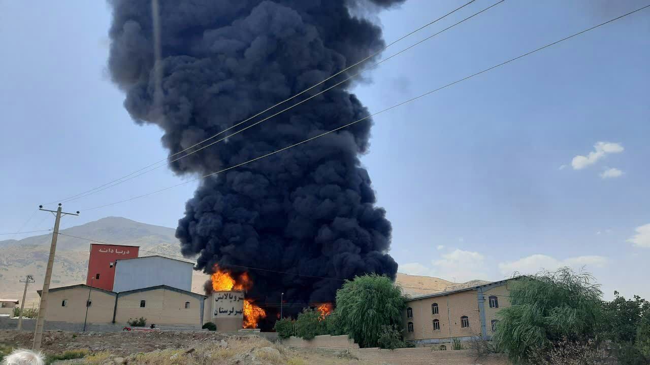  علت حادثه کارخانه "پترو پالایش گهر دورود" اعلام شد/گرم شدن مخازن سوخت حادثه آفرید 