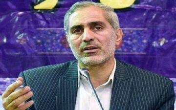 
جوانان ورزشکار، آبرو و عزت کرمانشاه هستند/ اهل شعار نیستم در عمل هم به عهدم وفا می‌کنم 