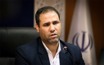 زمان صدور احکام جدید رتبه‌بندی معلمان اعلام شد | ماجرای اخذ شهریه دلاری در مدارس ایران | جرم‌انگاری برای زیر ۱۸ ساله‌ها در لایحه عفاف و حجاب منظور شد؟