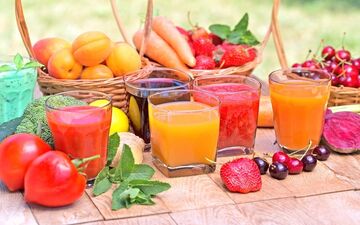  نوشیدنی هایی برای کاهش سرعت پیری