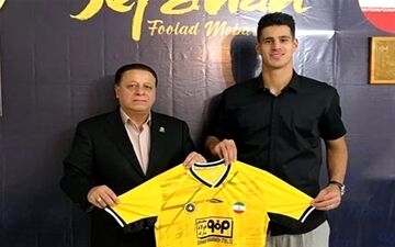 نیازمند با سپاهان تمدید کرد 