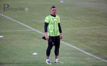 حامد لک،آماده برای کلین شیت