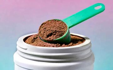 مکمل پروتئین معجزه یا افسانه؟ یافته‌های جدید را بخوانید
