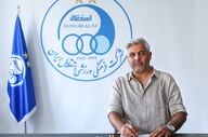سرمربی فصل گذشته در استقلال ماندنی شد 