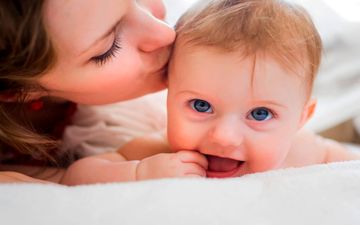 آثار تربیتی محبت به فرزند