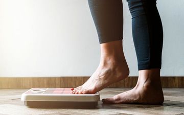 5 افسانه کاهش وزن که نباید آنها را باور کنید
