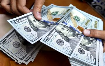 قیمت دلار ۲۶اردیبهشت ماه۱۴۰۰
