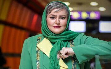 سوپرایز احساسی نعیمه نظام‌دوست برای مادرش + ویدئو