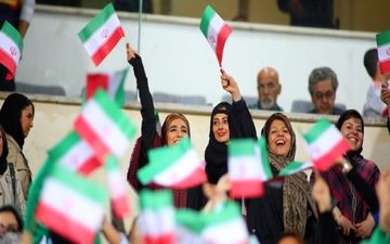 فدراسیون فوتبال نحوه ورود بانوان به ورزشگاه را تشریح کرد