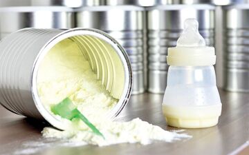 دلار ۲۸۵۰۰ تومانی برای واردات شیرخشک؛ نرخ جدید ارز تعیین شد