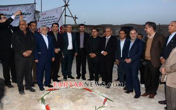 گزارش تصویری از کلنگ زنی مجتمع فرهنگی ورزشی سرپل ذهاب توسط مدیرعامل بانک شهر 
