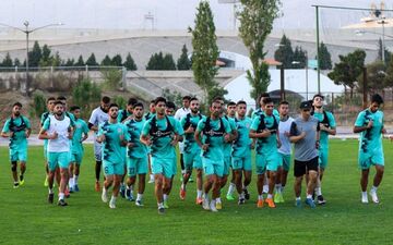 برگزاری اولین جلسه تمرین شاگردان گل محمدی در تهران 