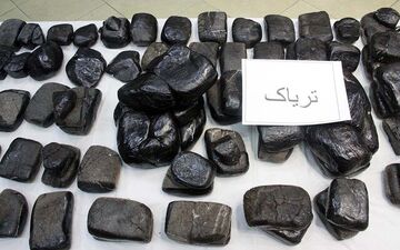  انهدام 2 باند و دستگیری 5 قاچاقچی در کرمانشاه