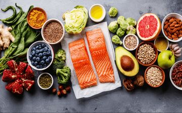 با این رژیم غذایی جلوی آلزایمر را بگیرید