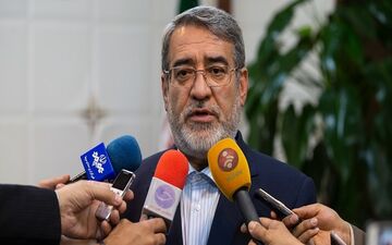 رسانه های بیگانه با بزرگنمایی ناکارآمدی‌ها به دنبال مقبولیت زدایی از حاکمیت هستند