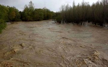 سیلاب و آبگرفتگی معابر در شهر درگهان، جزیره قشم + ویدئو