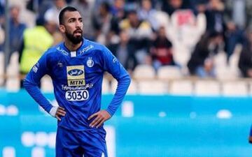 مدیران الاهلی در حالت استندبای/ستاره استقلال بدنبال پیشنهادات بهتر!