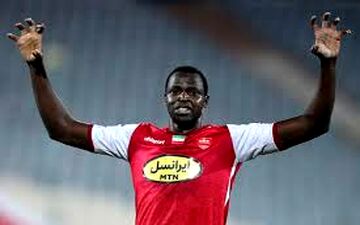 پنجه ببر آقای گل استقلال پشت پنجره پرسپولیس