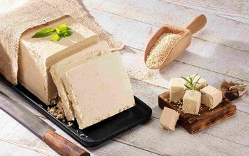 طرز تهیه حلوا ارده وگان؛ دسر خوشمزه و مقوی برای گیاهخواران
