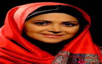 سلفی کمند امیرسلیمانی، کنار دریا (عکس)