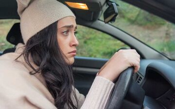چگونه در صورت خرابی ترمز ماشین را کنترل کنیم؟ + ویدئو آموزشی