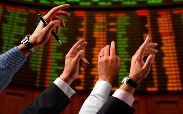  بورس جلوی تلاطم بازارهای ارز، طلا و مسکن را می گیرد