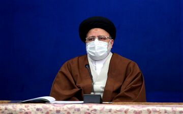 رئیسی: مقام معظم رهبری با کلیدواژه «ما می‌توانیم» به ما آموختند که می‌توانیم دشمن را مایوس و وادار به عقب نشینی کنیم