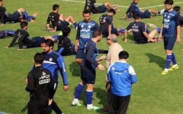 علامت تعجب بزرگ در ترکیب استقلال