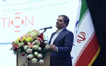 دکتر قاضی‌زاده هاشمی: شفافیت رمز ارتقاء مؤسسه اعتباری ملل است