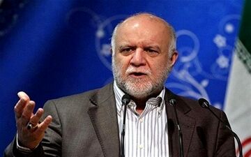 زنگنه: شایعات گرانی بنزین دروغ و جنگ روانی پیش از انتخابات است