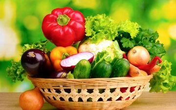 سبزیجات را خام بخوریم یا پخته؟
