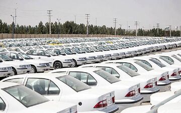 مالیات بر نقل و انتقال خودروهای صفر به خودروسازان منتقل شد