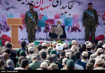  تشییع پیکر شهید گمنام در کرمانشاه + عکس