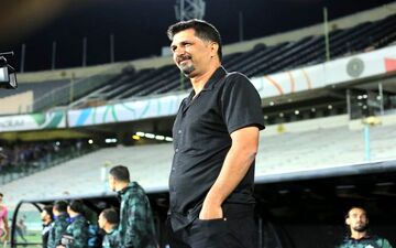 هدیه هوادار خانم به حسینی قبل از پرسپولیس