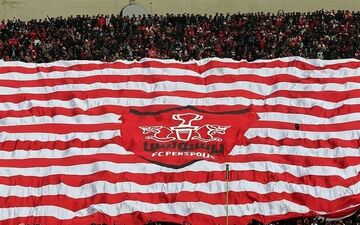  عکس ؛ اشتباهی بزرگ و عجیب در لوگوی ” پرسپولیس ” که کسی متوجه آن نشده!