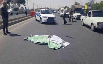 مرگ دو دانش‌آموز بر اثر برخورد تریلی + عکس