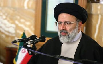 
رئیسی: آماده‌ایم در زندان‌ها را باز کنیم
