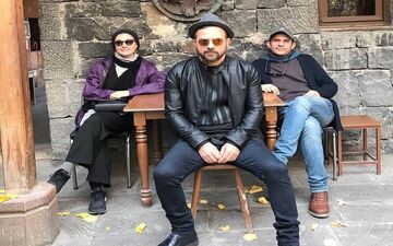 عکسی از هومن سیدی، بابک حمیدیان و مینا ساداتی در ارمنستان