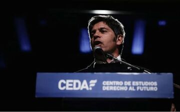 انتقاد فرماندار بوئنوس‌آیرس از سیاست‌های خاویر میلی و تبعیت از منافع خارجی