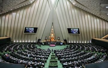  بررسی حضور زائران عراقی در مشهد در کمیسیون فرهنگی مشهد + جزئیات
