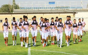 بردیف تمرینات تراکتور را تعطیل کرد