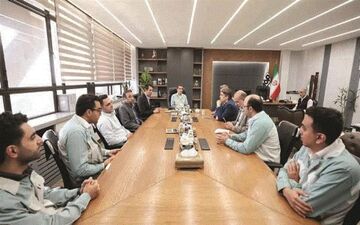 فولاد مبارکه در تأمین منابع مالیاتی کشور و تحقق اقتصاد مقاومتی نقش اساسی دارد