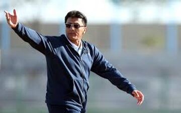 4 تا به پرسپولیس زده ام که 3 گل آن با پیراهن استقلال بوده