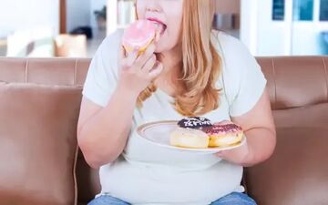 این عادت های صبحگاهی باعث چاقی می‌شوند