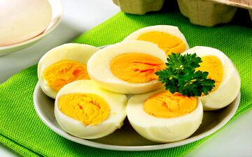 کلسترول موجود در تخم مرغ مضر است؟
